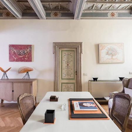 Luxury Amazing Roman Style Apartment In Via Giulia Exterior photo